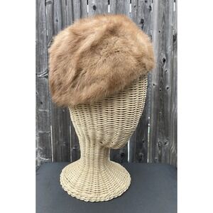 Vintage tan light brown fur mink woman's hat Gwenn Pennington 1960's